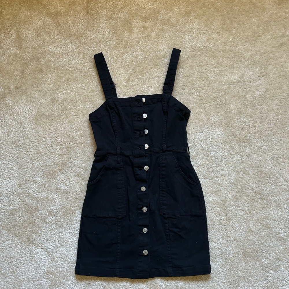 Divided | Black Button-Down Dress with pockets!